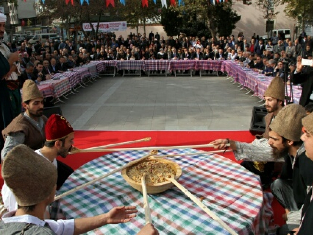 DERVİŞ KAŞIKLARI { hikaye }