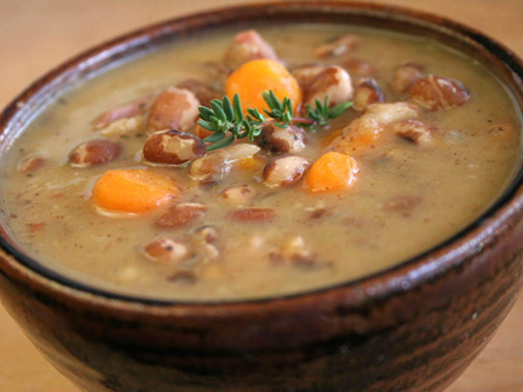 TERBİYELİ KURUFASULYE ÇORBA