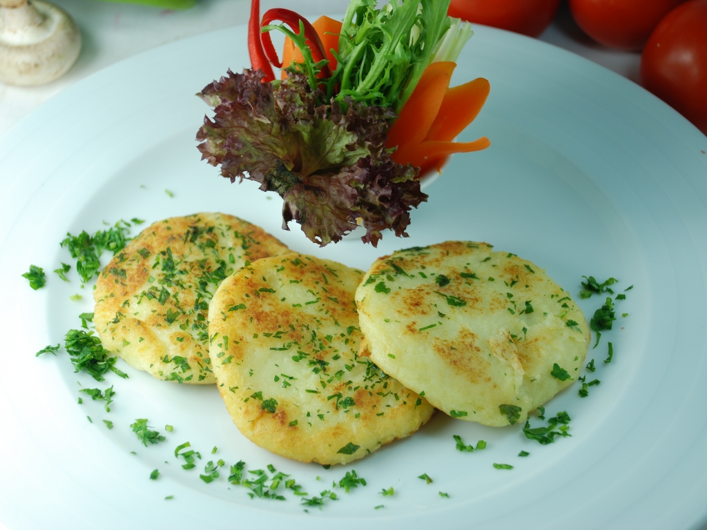 PATATESLİ KÖFTE